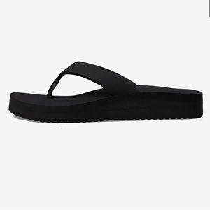 Sanuk Stacker Flatform Reptile Flip-Flop